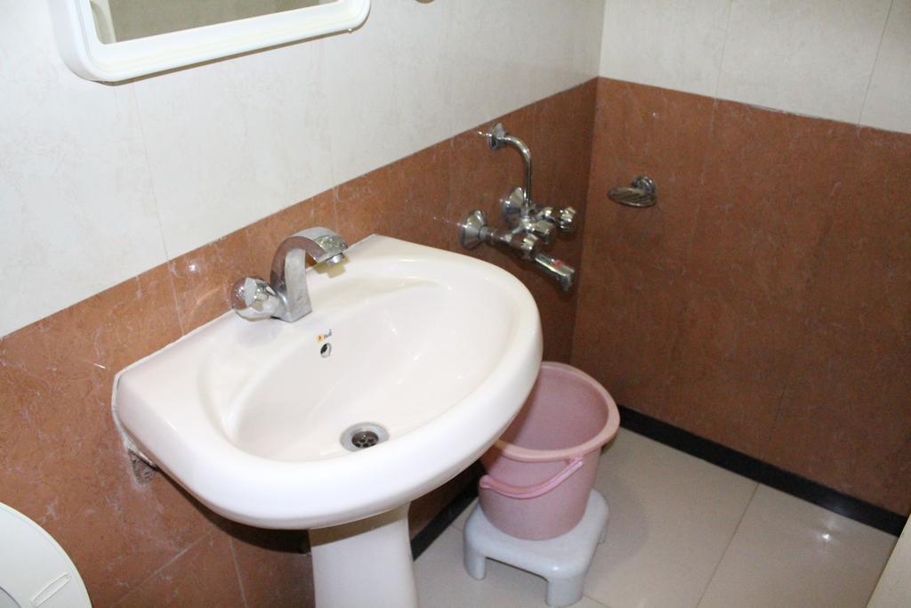 Hotel Shanti Palace Mahabaleshwar Exterior photo